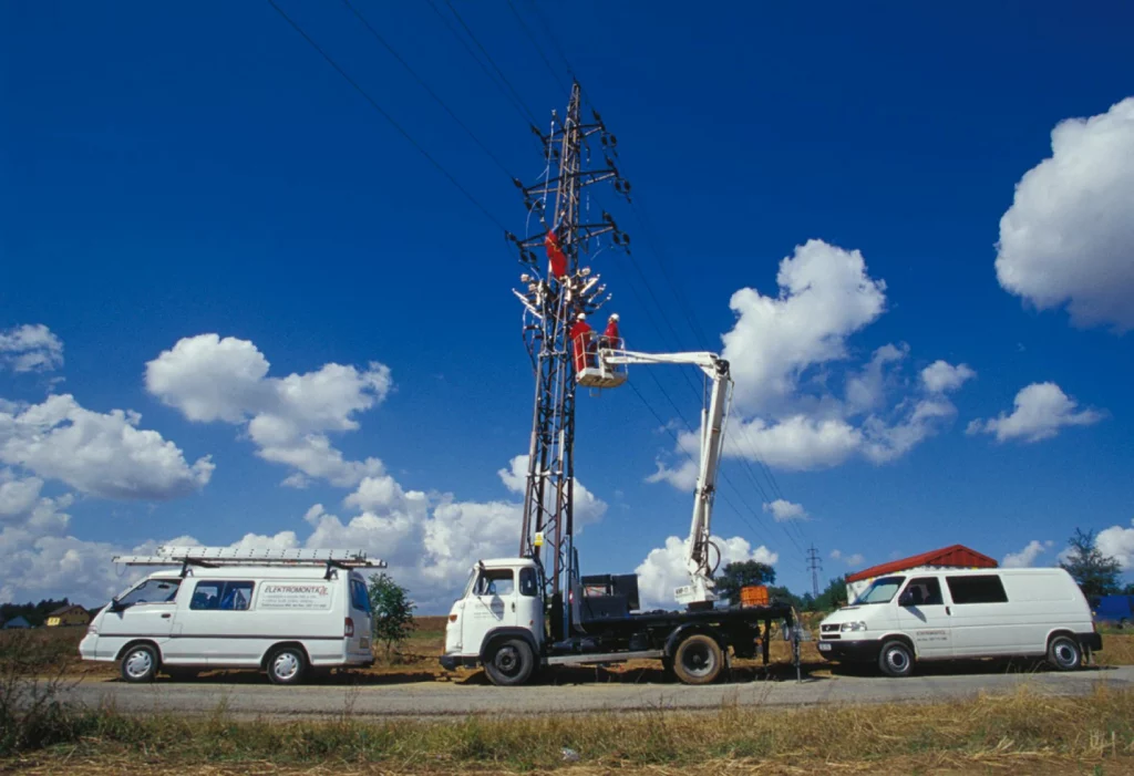 CzechTechnology - Jak funguje distribuce elektřiny: Od elektrárny až k vaší domácnosti
